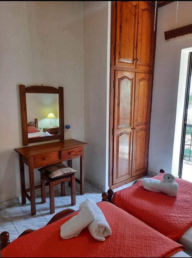 Emilios See View Apartment 巴尔巴蒂 外观 照片