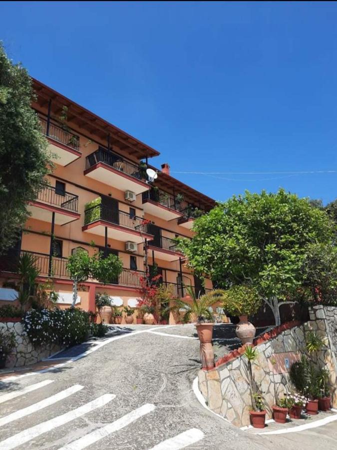 Emilios See View Apartment 巴尔巴蒂 外观 照片