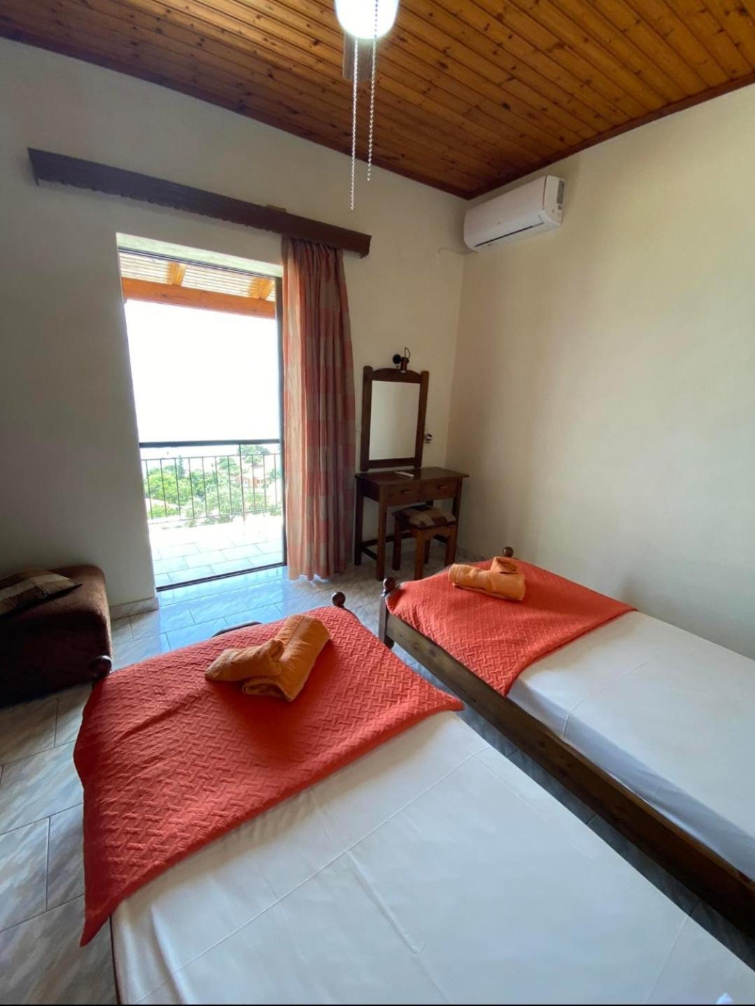 Emilios See View Apartment 巴尔巴蒂 外观 照片